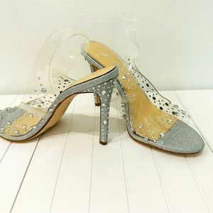 Jessica Simpson Womens Jaisey Crystal Clear Lucite Slingback Stiletto Heels